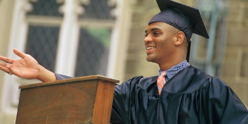 How to Craft a Powerful Valedictory Speech