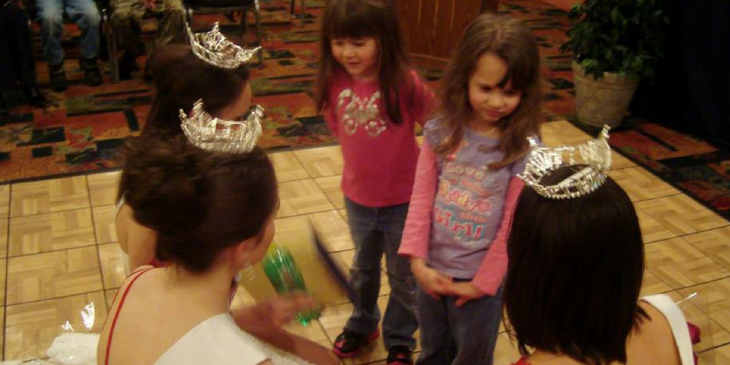 3 Essential Communication Skills You Can Learn From a Pageant Queen